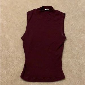 Fitted burgundy sleeveless top